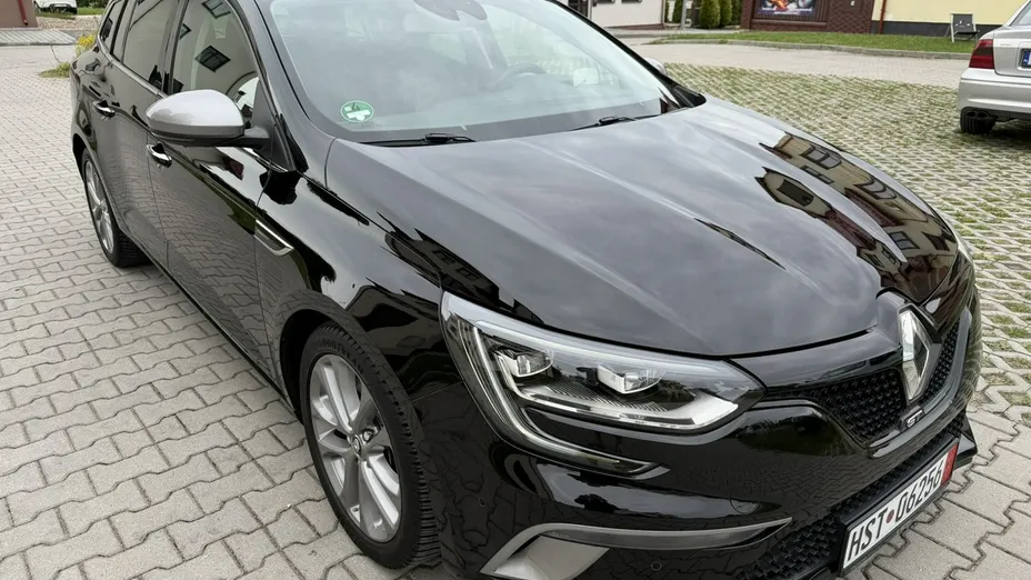 RENAULT Megane -