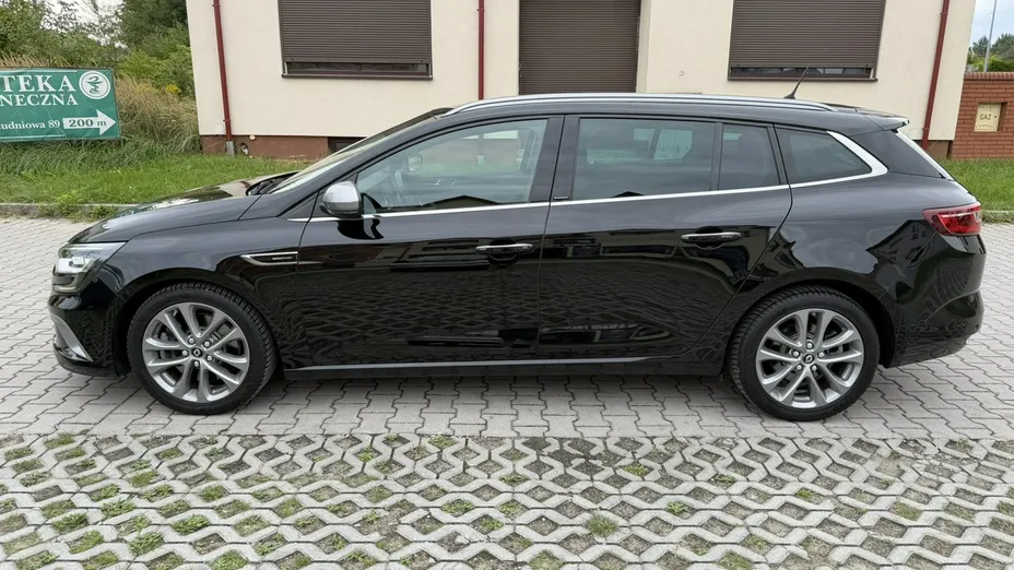 RENAULT Megane -