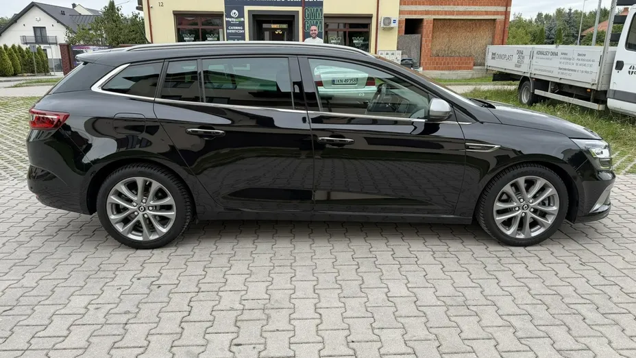 RENAULT Megane -