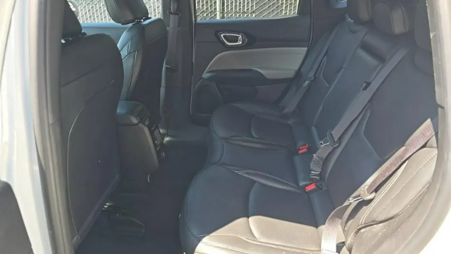 JEEP Compass -