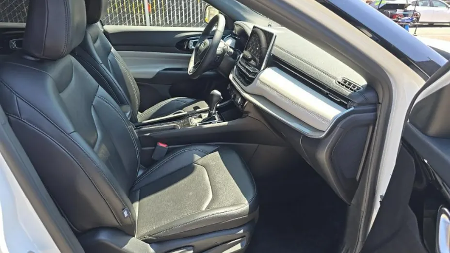 JEEP Compass -