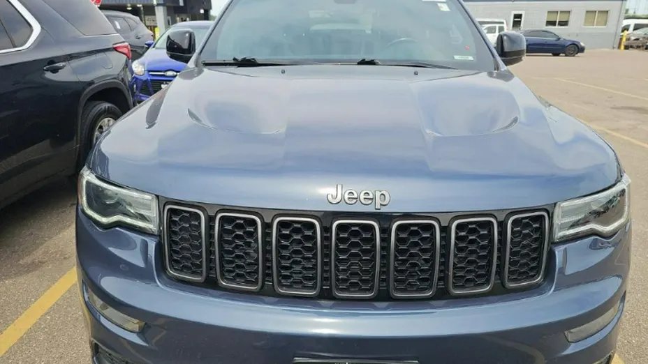 JEEP Grand Cherokee -