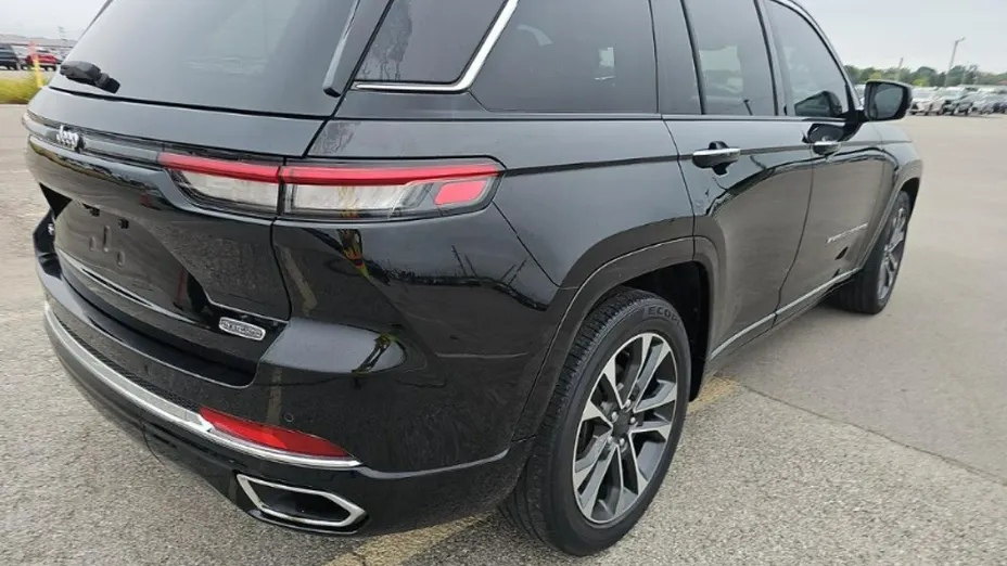 JEEP Grand Cherokee -