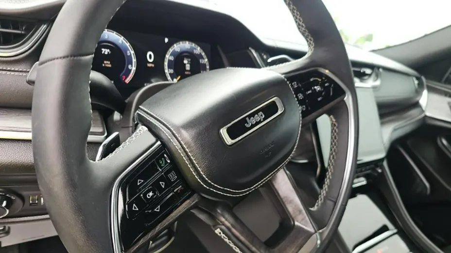 JEEP Grand Cherokee -