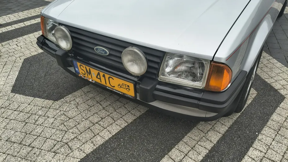 FORD Escort -