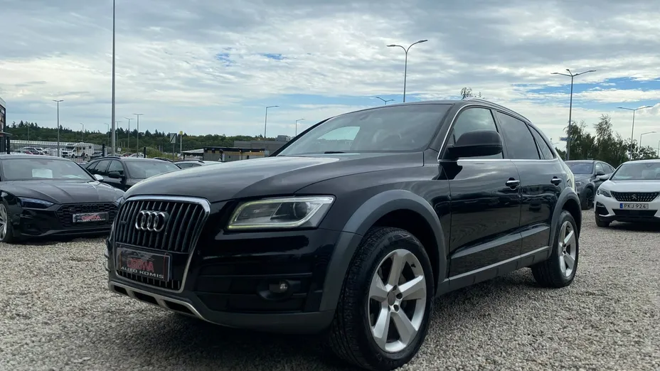AUDI Q5 -