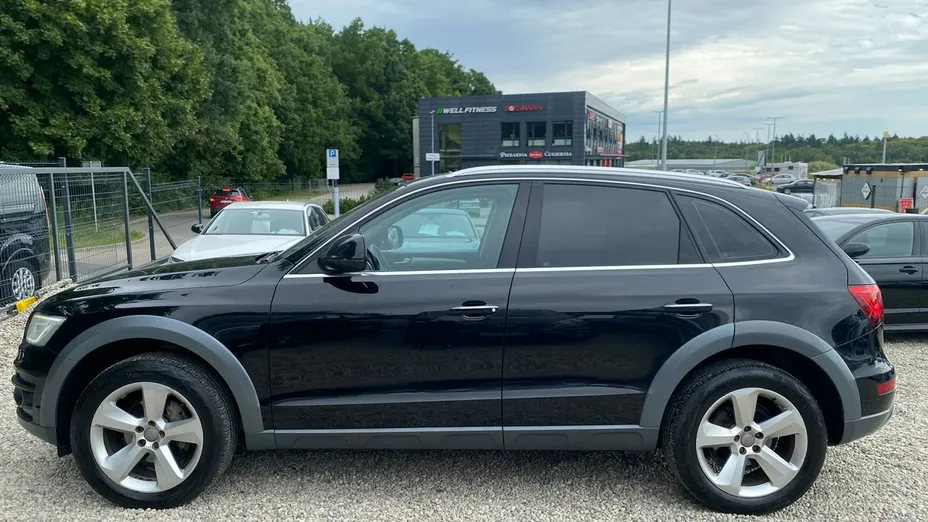 AUDI Q5 -