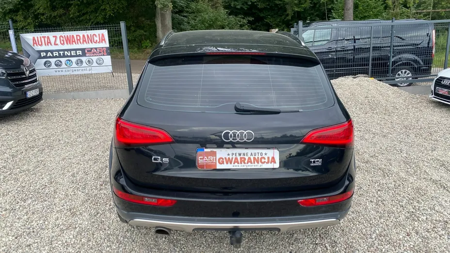 AUDI Q5 -