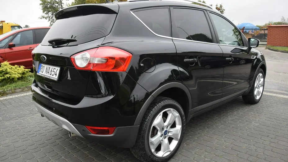 FORD Kuga -