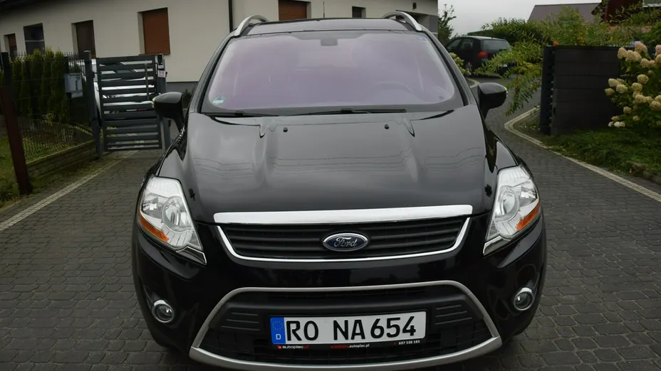 FORD Kuga -