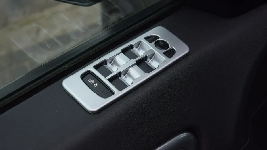 LAND ROVER Discovery Sport -