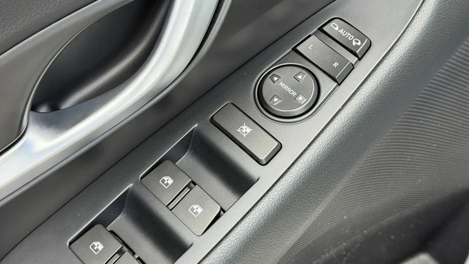 HYUNDAI i30 -