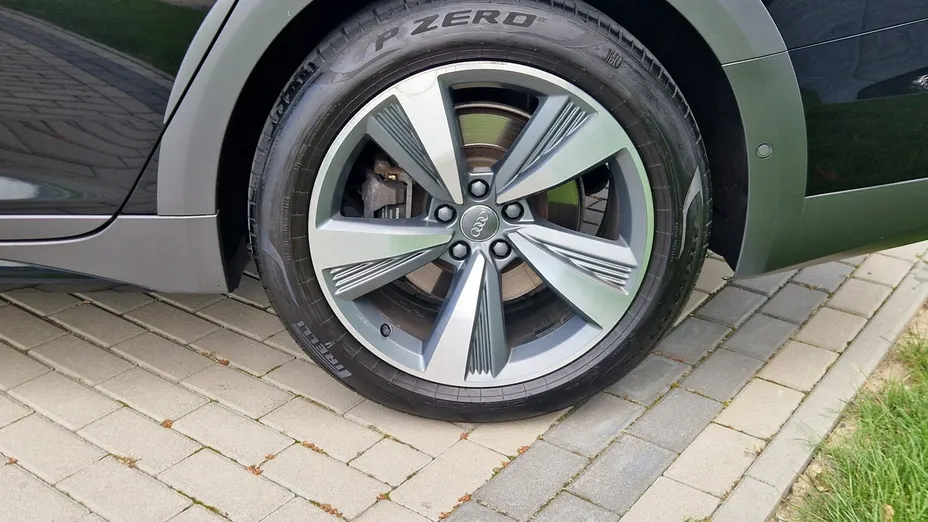 AUDI A6 Allroad -
