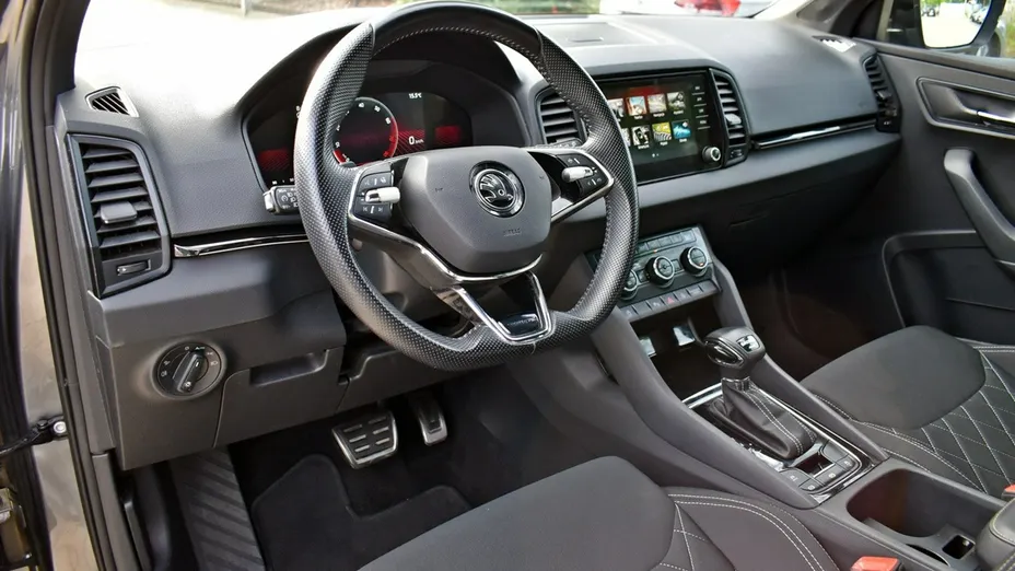 SKODA Karoq -