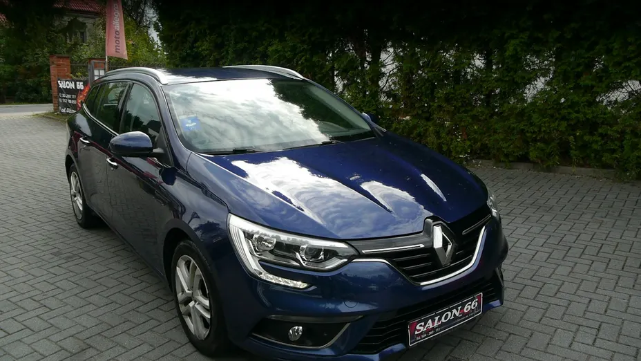 RENAULT Megane -