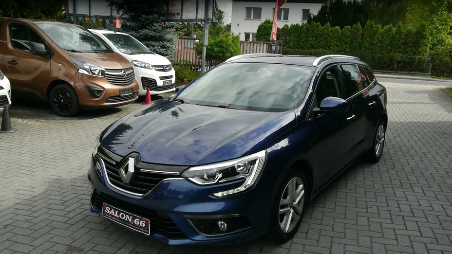 RENAULT Megane -