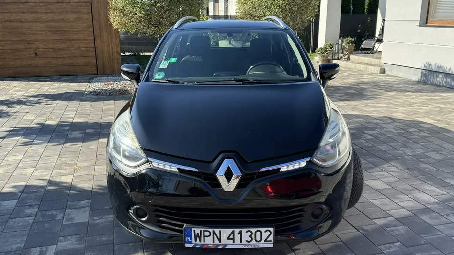 RENAULT Clio -