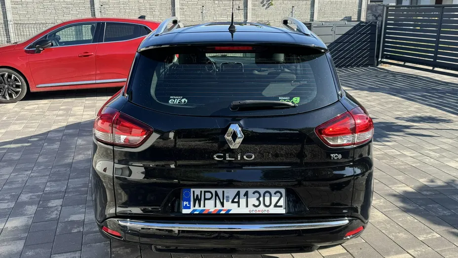 RENAULT Clio -