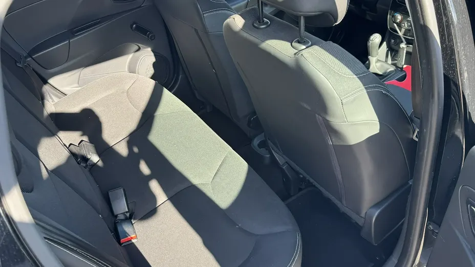 RENAULT Clio -