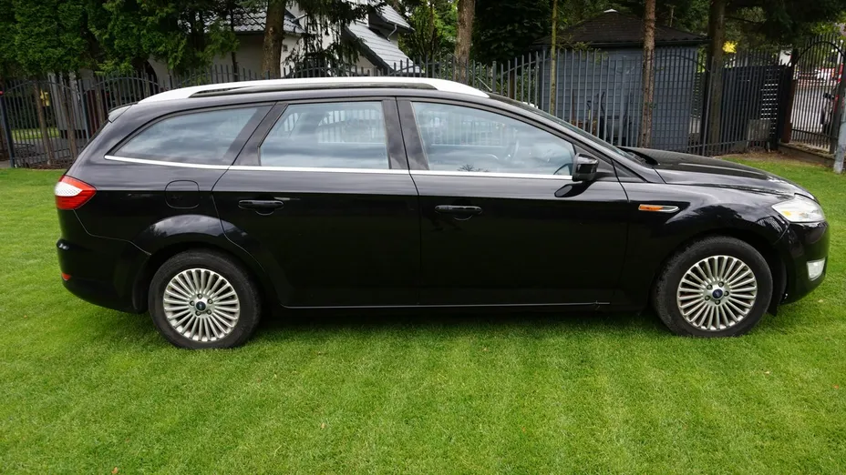 FORD Mondeo -