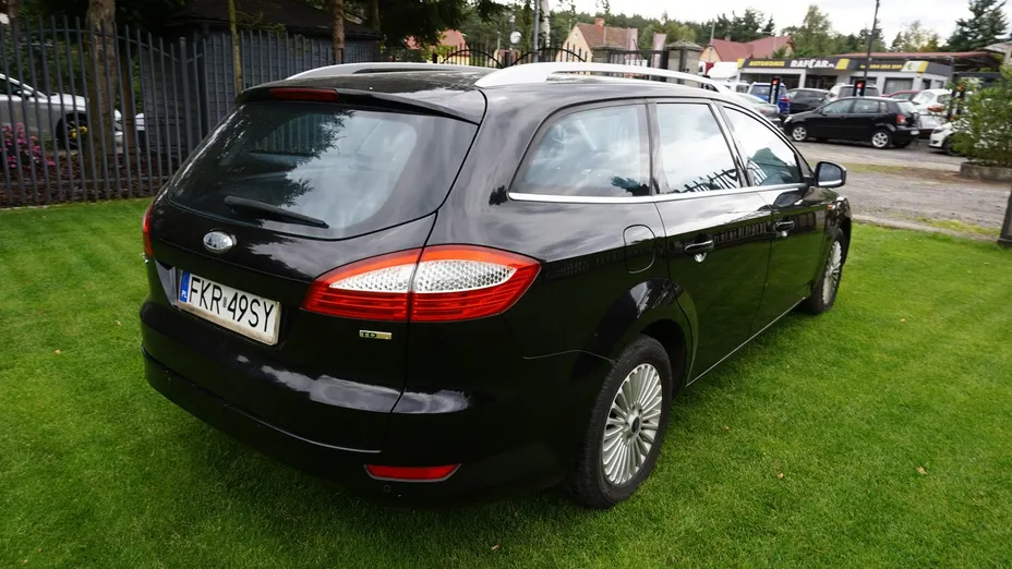 FORD Mondeo -