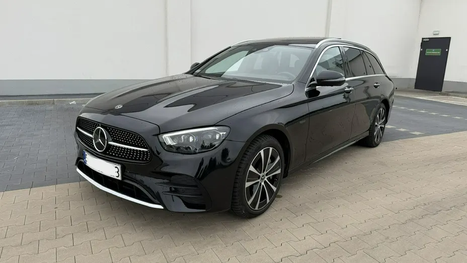 MERCEDES-BENZ E Klasa -