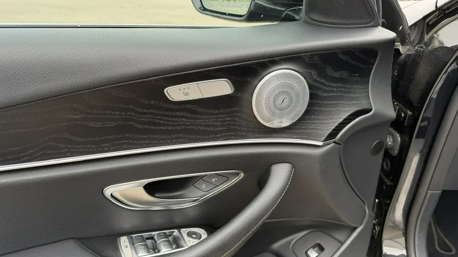 MERCEDES-BENZ E Klasa -