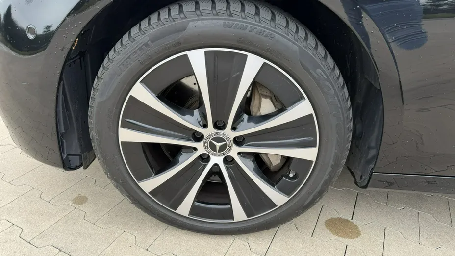 MERCEDES-BENZ E Klasa -