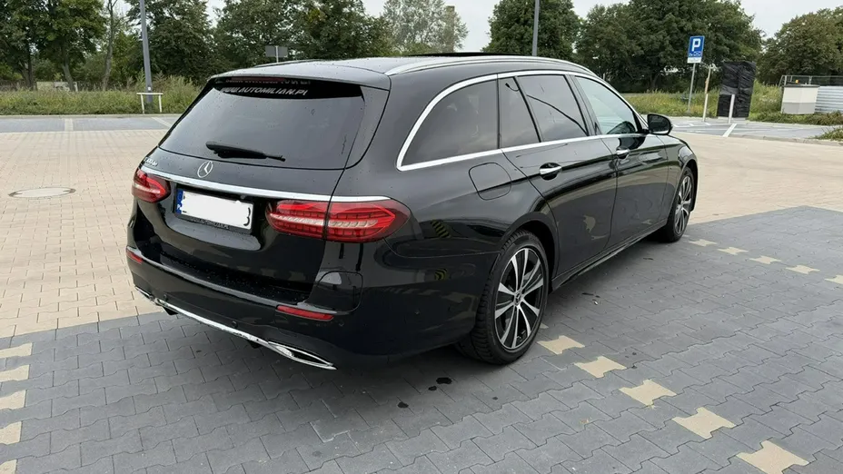 MERCEDES-BENZ E Klasa -