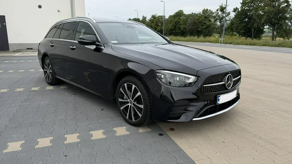 MERCEDES-BENZ E Klasa -