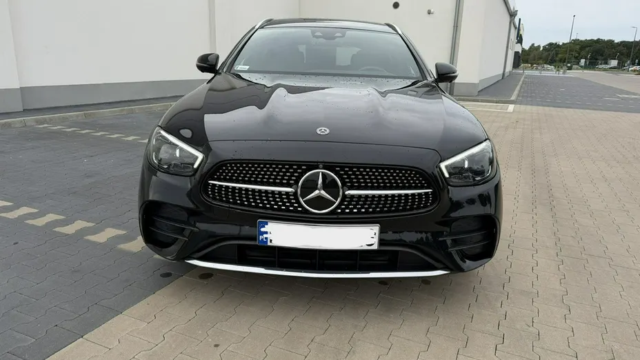 MERCEDES-BENZ E Klasa -