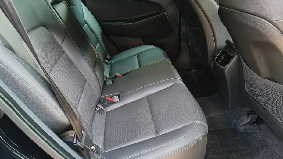 HYUNDAI Tucson -