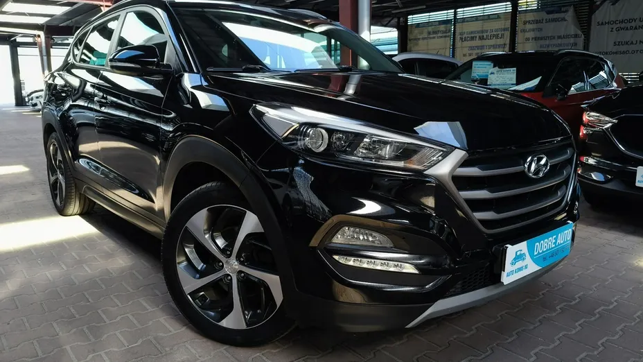 HYUNDAI Tucson -