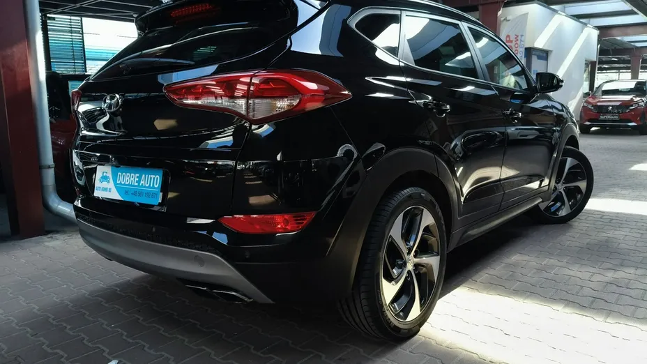 HYUNDAI Tucson -