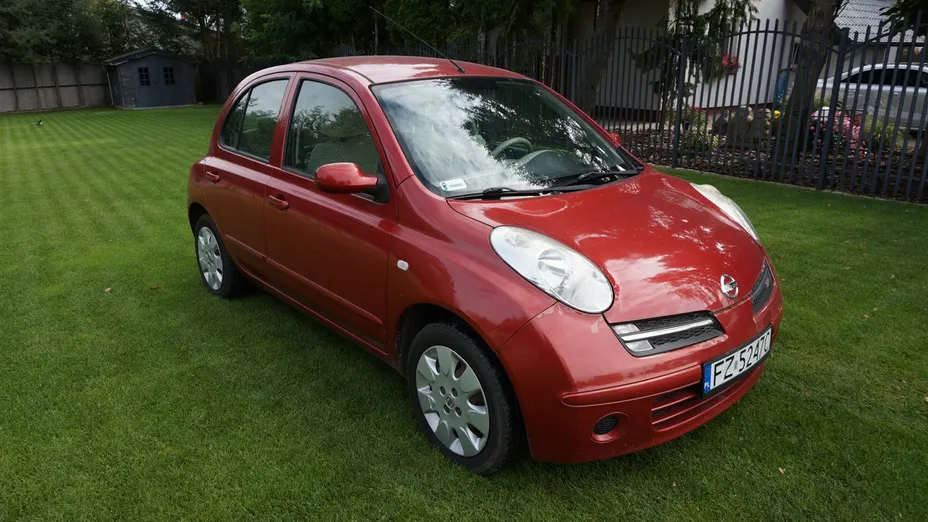 NISSAN Micra -