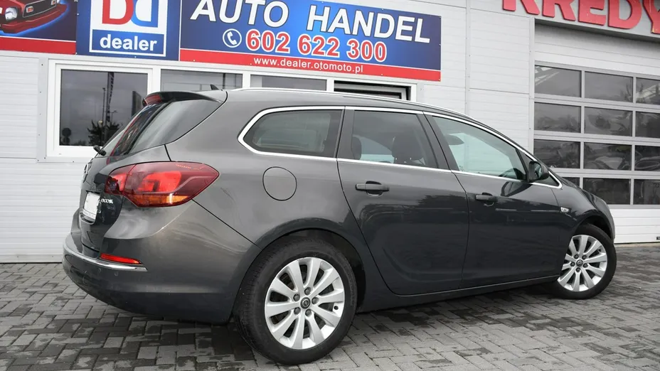 OPEL Astra -