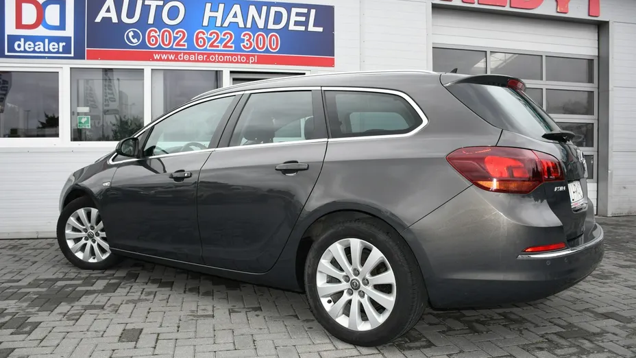 OPEL Astra -
