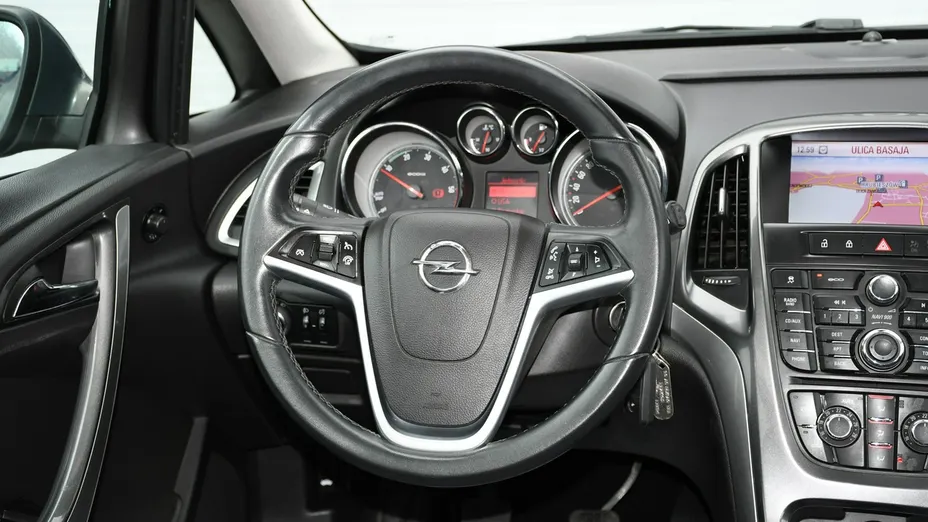 OPEL Astra -