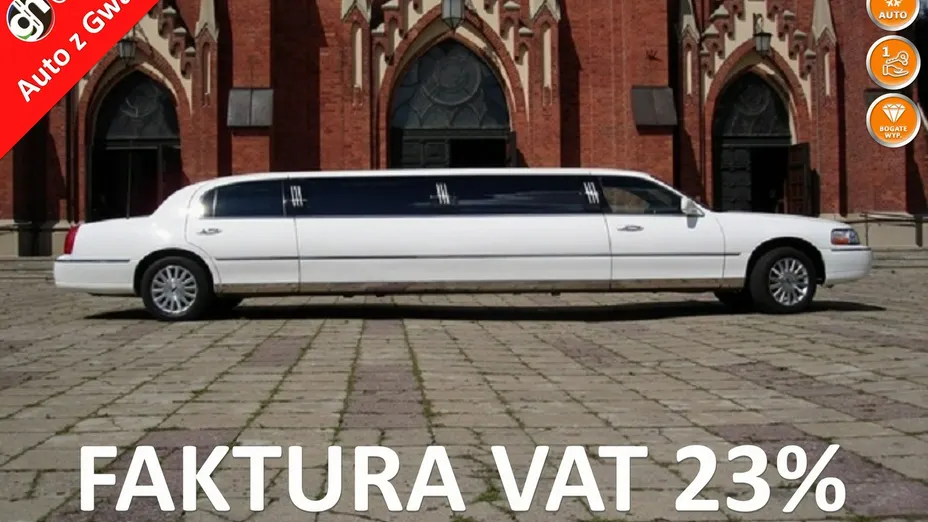 LINCOLN Town Car -