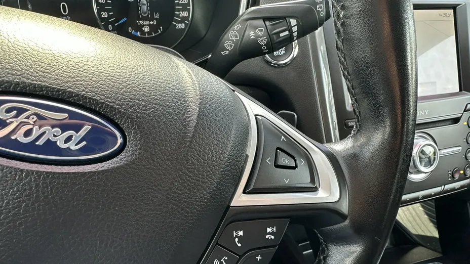 FORD Mondeo -