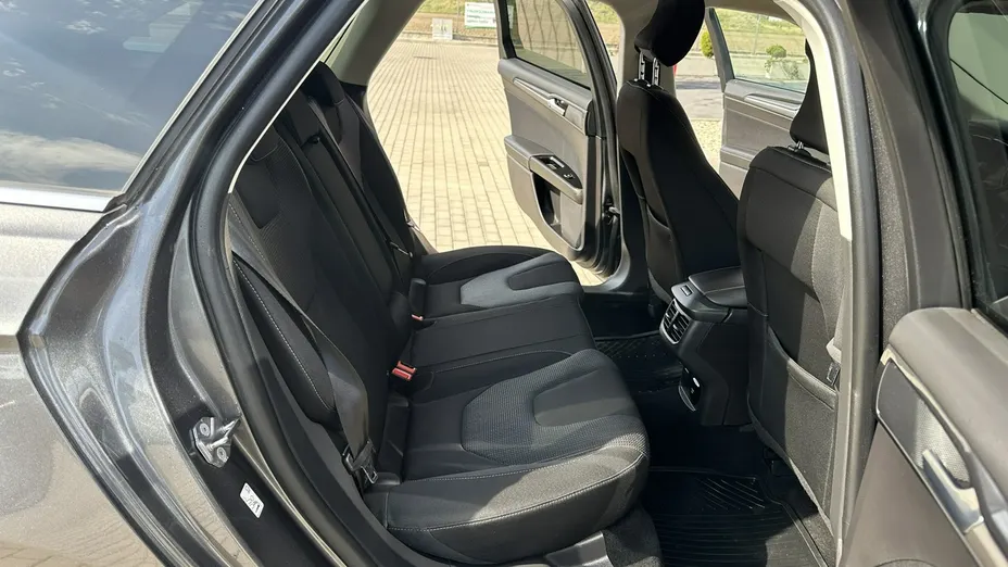 FORD Mondeo -
