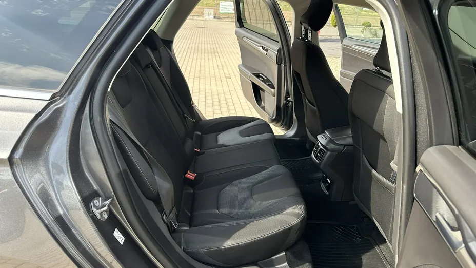 FORD Mondeo -