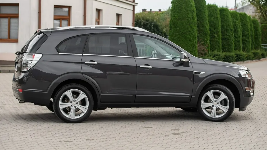 CHEVROLET Captiva -