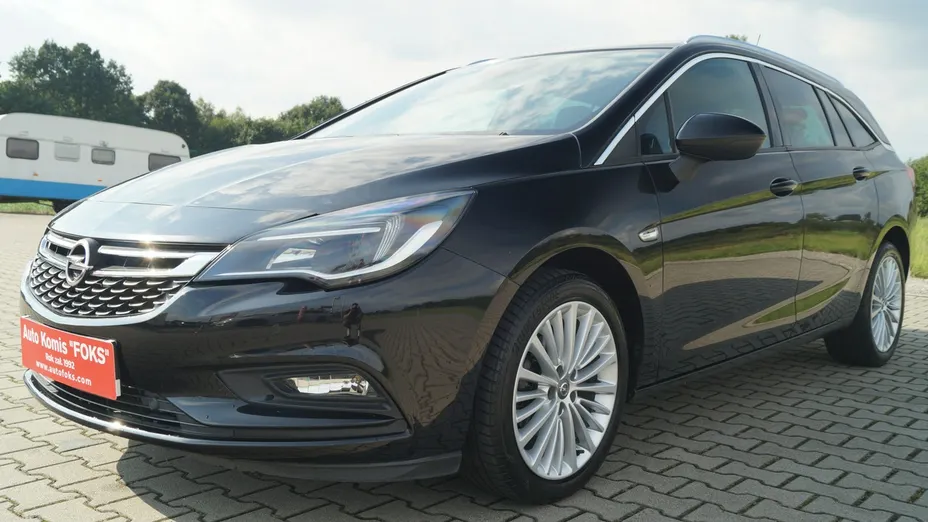 OPEL Astra -