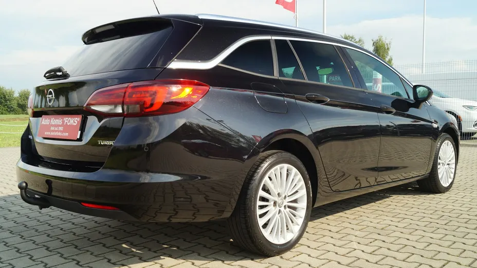 OPEL Astra -