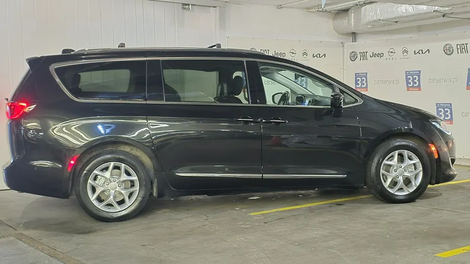 CHRYSLER Pacifica -