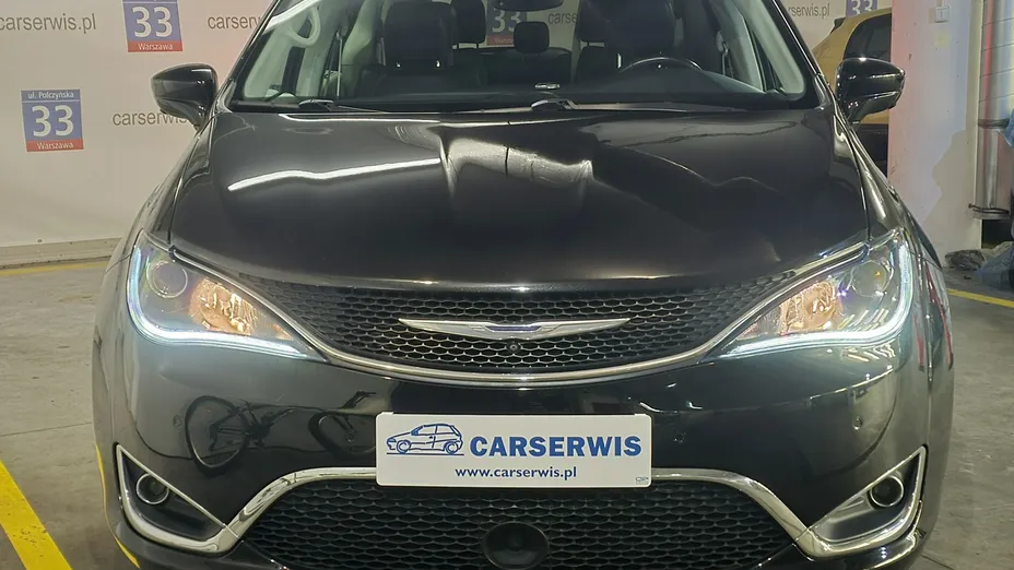 CHRYSLER Pacifica -