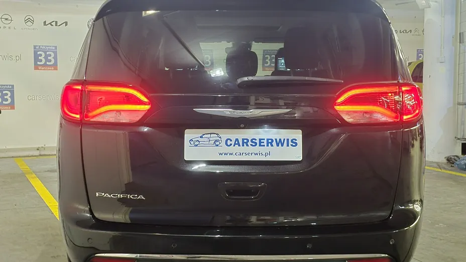 CHRYSLER Pacifica -