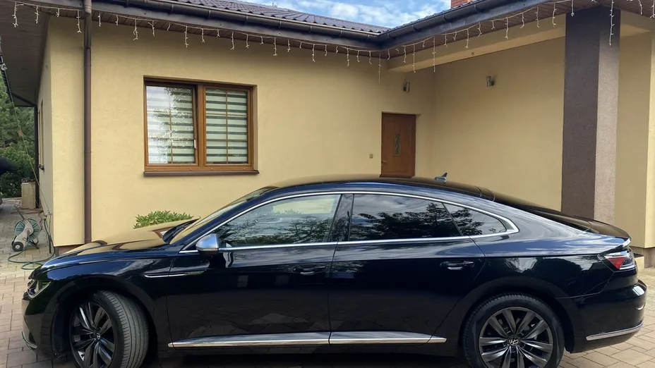 VOLKSWAGEN Arteon -