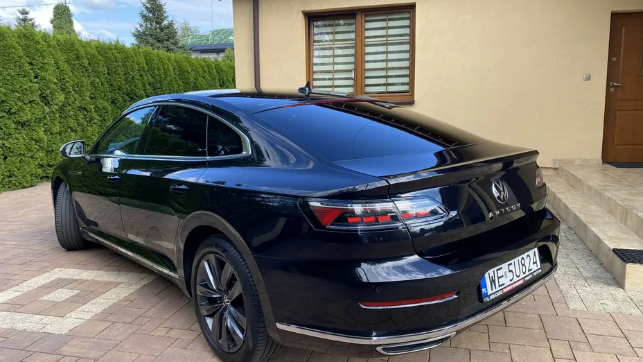 VOLKSWAGEN Arteon -